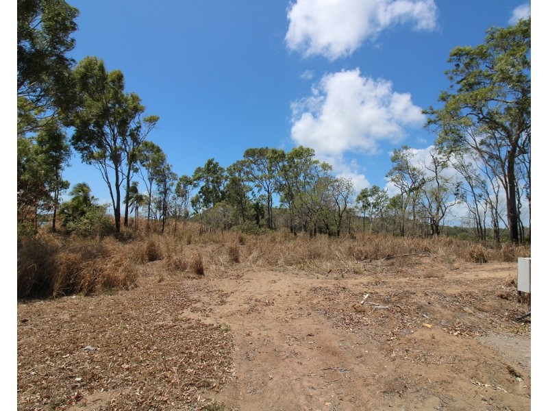 L409 Poinciana Avenue, Seaforth QLD 4741