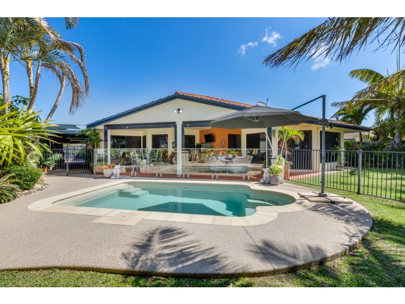 25 Reef Parade, East Mackay QLD 4740