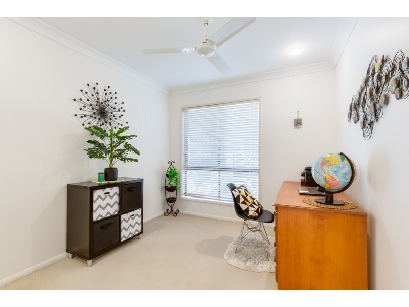 25 Reef Parade, East Mackay QLD 4740