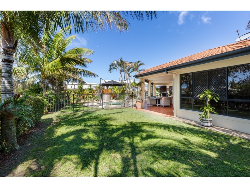 25 Reef Parade, East Mackay QLD 4740