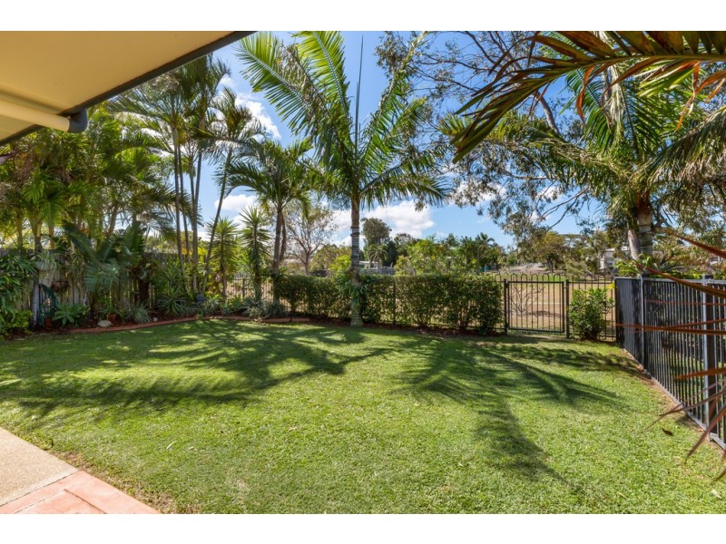 25 Reef Parade, East Mackay QLD 4740