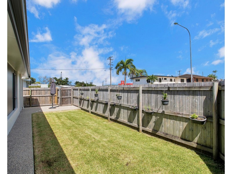 2E Mansfield Drive, Beaconsfield QLD 4740
