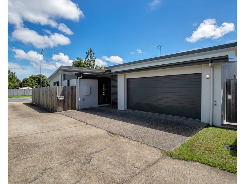 2E Mansfield Drive, Beaconsfield QLD 4740