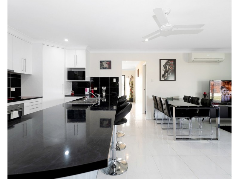 17 Collett Court, Marian QLD 4753