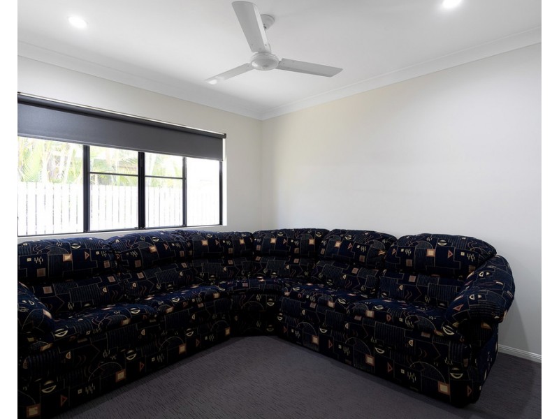 17 Collett Court, Marian QLD 4753