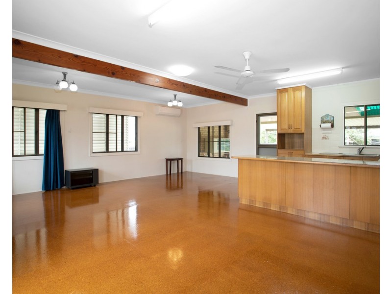 16 Bannister Street, South Mackay QLD 4740