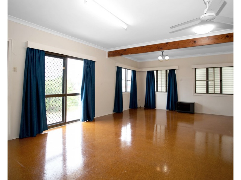 16 Bannister Street, South Mackay QLD 4740