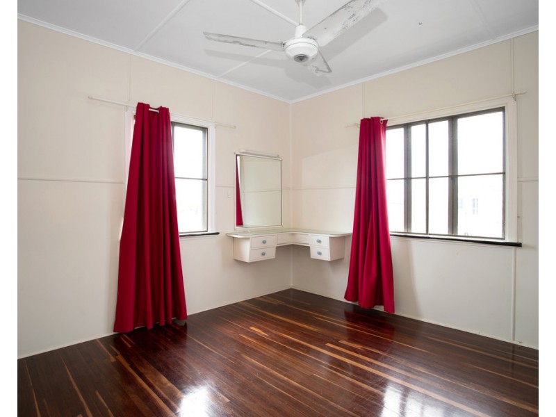 16 Bannister Street, South Mackay QLD 4740