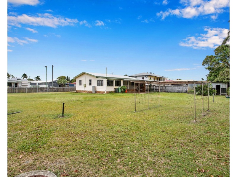16 Bannister Street, South Mackay QLD 4740