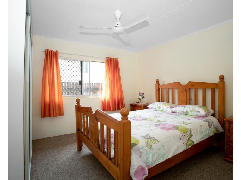 2 Drew Street, Finch Hatton QLD 4756