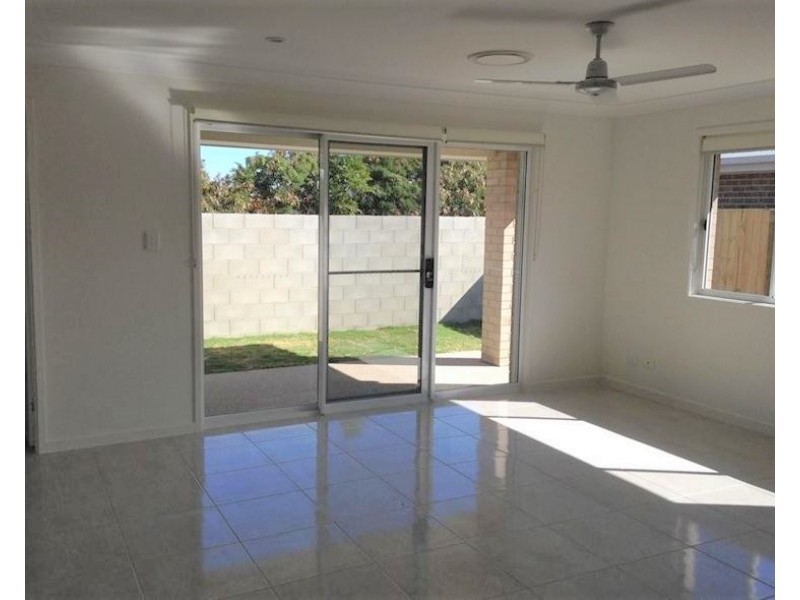 37 Joseph Court, Glenella QLD 4740