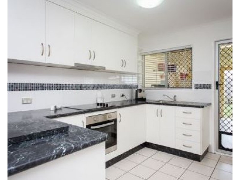 1/10 Bowen Court, Mount Pleasant QLD 4740