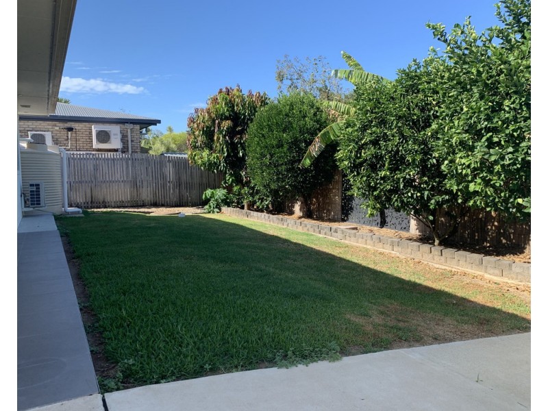 15 Village Circuit, Eimeo QLD 4740
