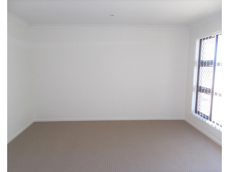 52 Commander Parade, Bucasia QLD 4750