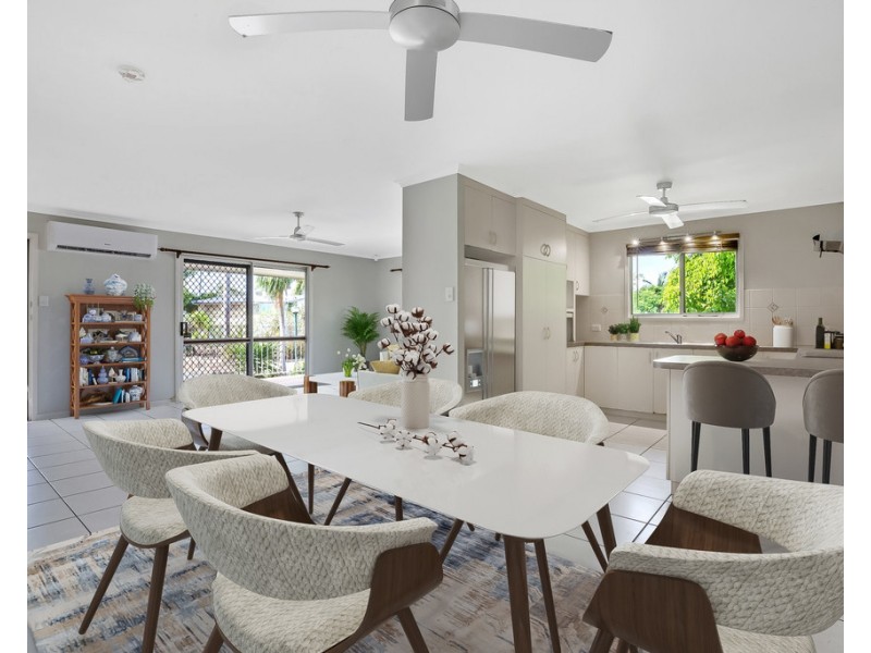 7 Geoffrey Thomas Drive, Bucasia QLD 4750