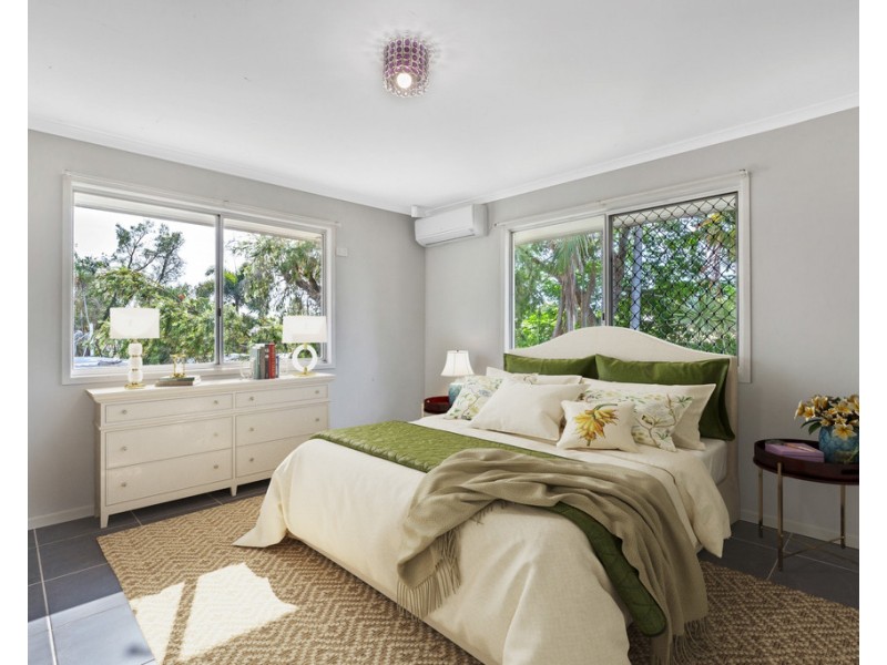 7 Geoffrey Thomas Drive, Bucasia QLD 4750