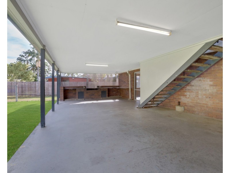 7 Geoffrey Thomas Drive, Bucasia QLD 4750