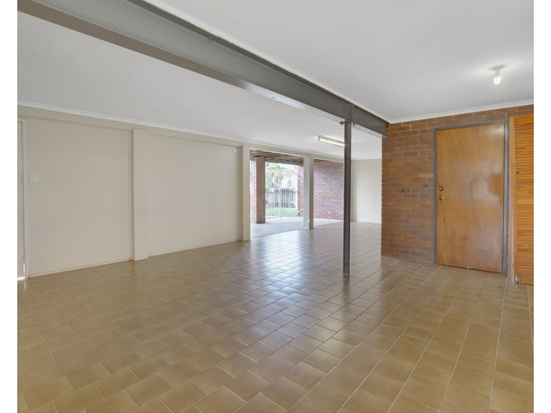 7 Geoffrey Thomas Drive, Bucasia QLD 4750