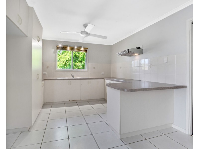 7 Geoffrey Thomas Drive, Bucasia QLD 4750