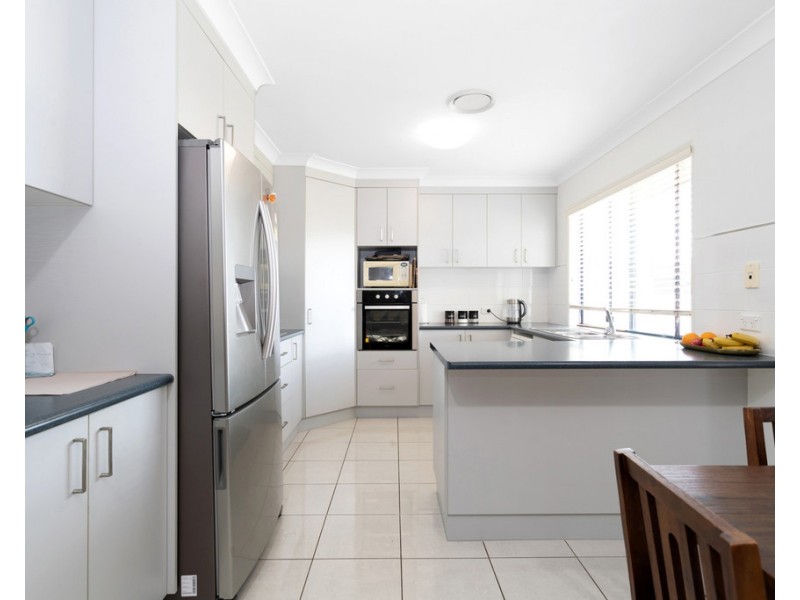 14 Vesta Lane, Ooralea QLD 4740