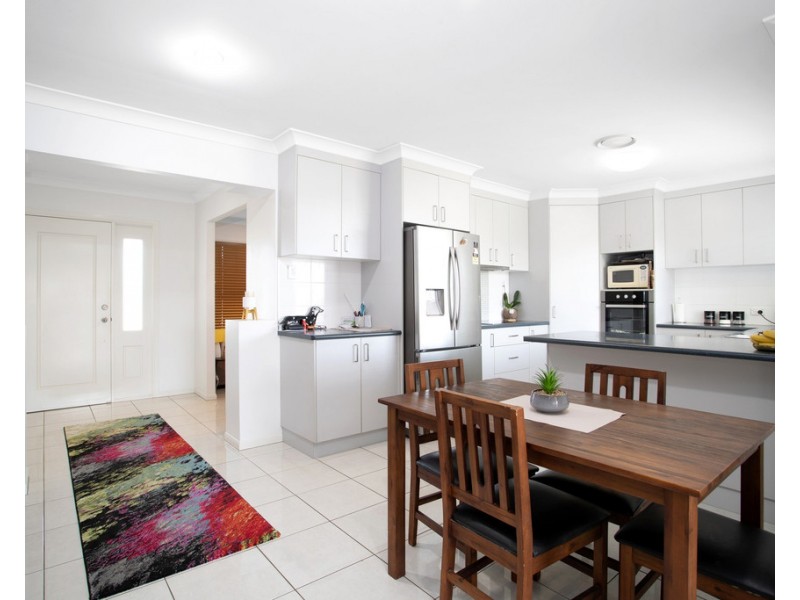 14 Vesta Lane, Ooralea QLD 4740