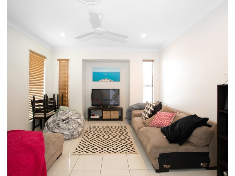 14 Vesta Lane, Ooralea QLD 4740
