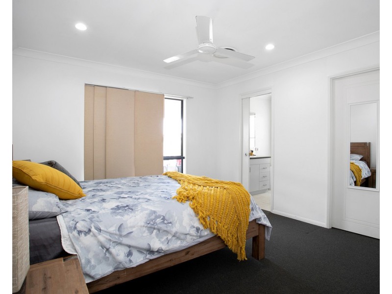 14 Vesta Lane, Ooralea QLD 4740