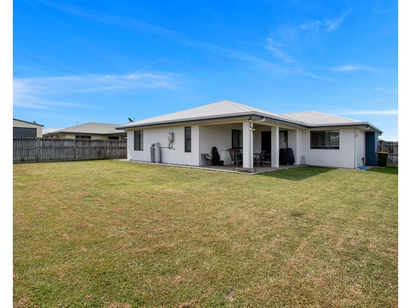 14 Vesta Lane, Ooralea QLD 4740