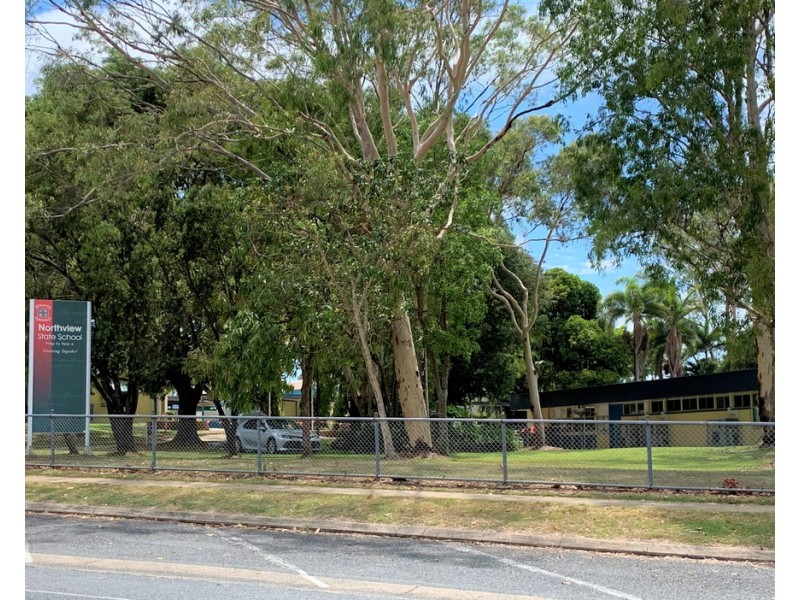 45 Pioneer Street, Glenella QLD 4740