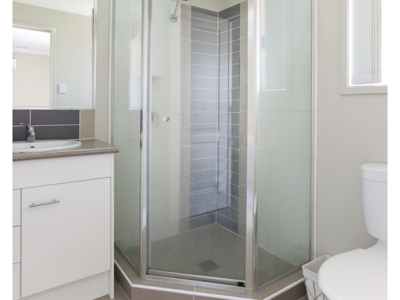 66 Dawson Boulevard, Rural View QLD 4740