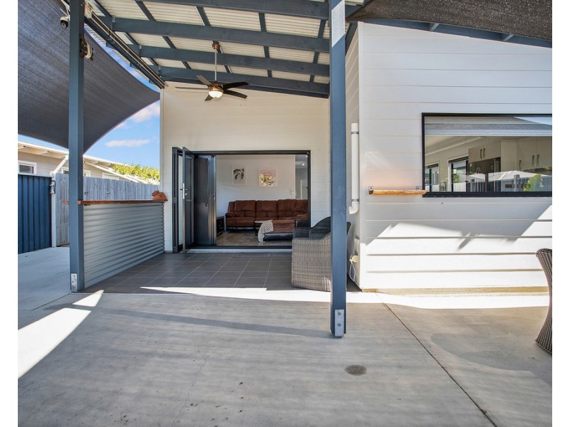 9 Jennifer Court, Bucasia QLD 4750