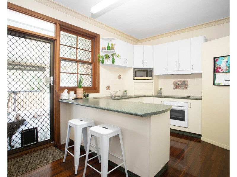 31 Keith Hamilton Street, West Mackay QLD 4740