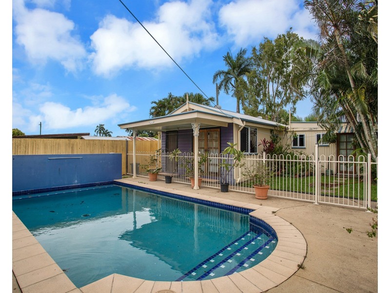 31 Keith Hamilton Street, West Mackay QLD 4740