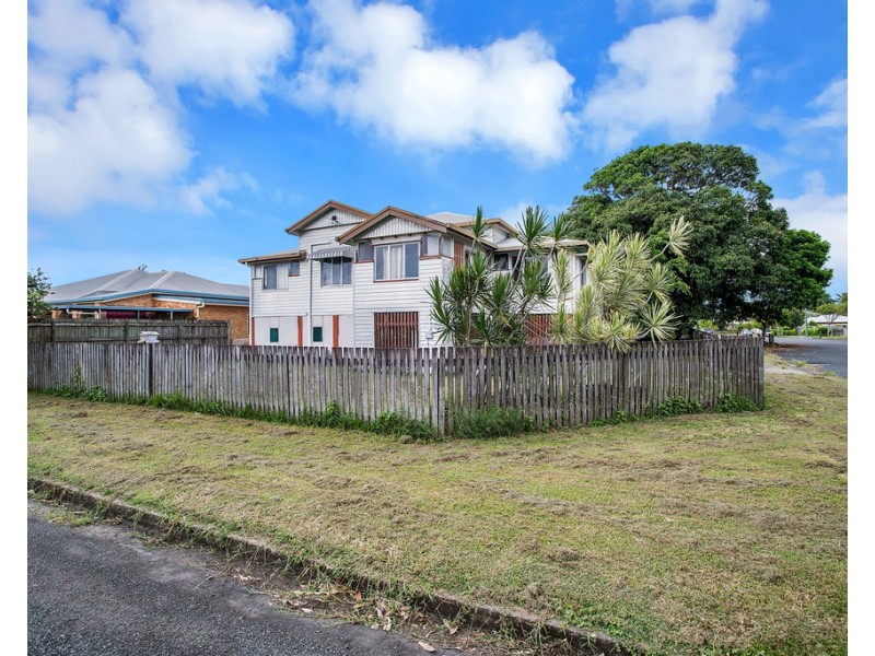 33 Keith Hamilton Street, West Mackay QLD 4740