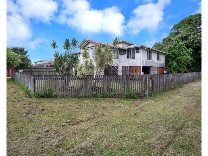 33 Keith Hamilton Street, West Mackay QLD 4740