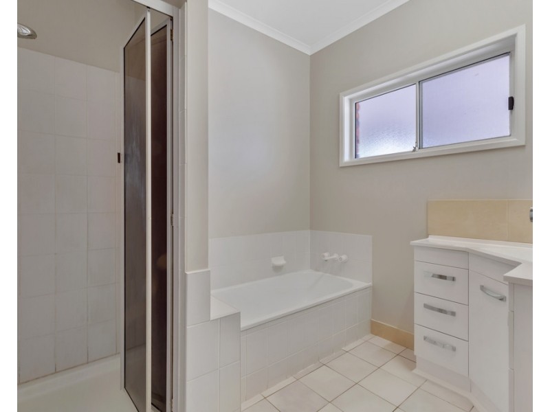 14 Prudhoe Street, East Mackay QLD 4740