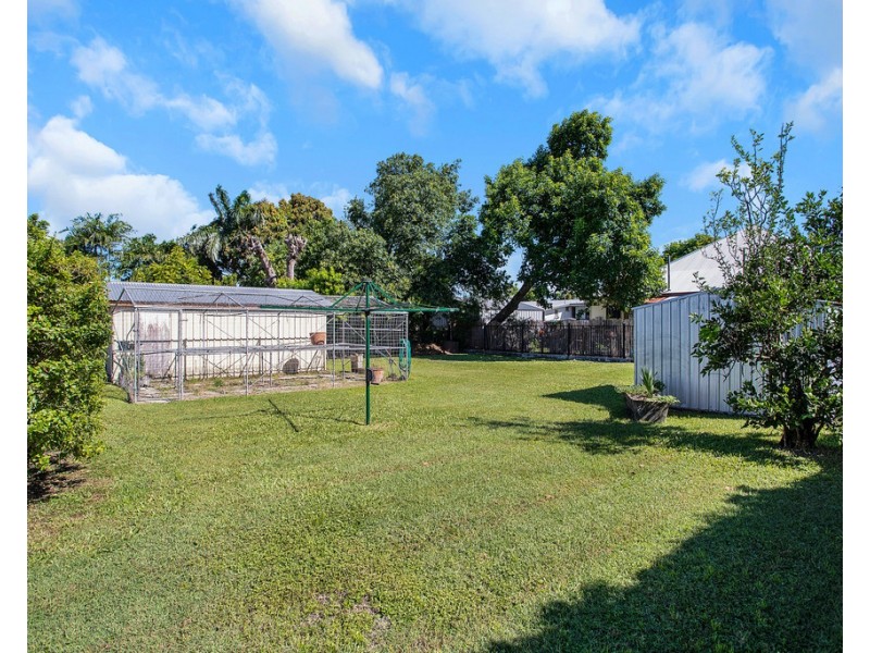 53 Wardrop Street, West Mackay QLD 4740