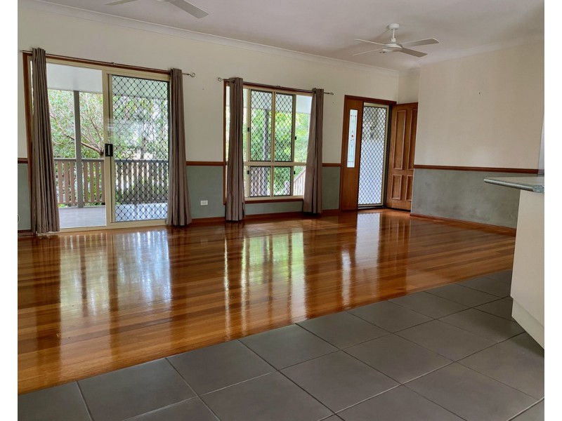 31 Ulanda Drive, South Mackay QLD 4740