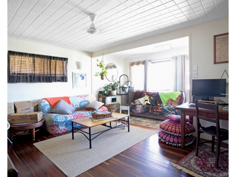 14 Chauvel Street, South Mackay QLD 4740