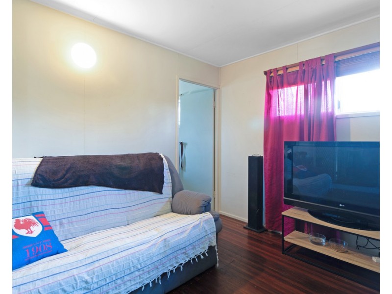 14 Chauvel Street, South Mackay QLD 4740