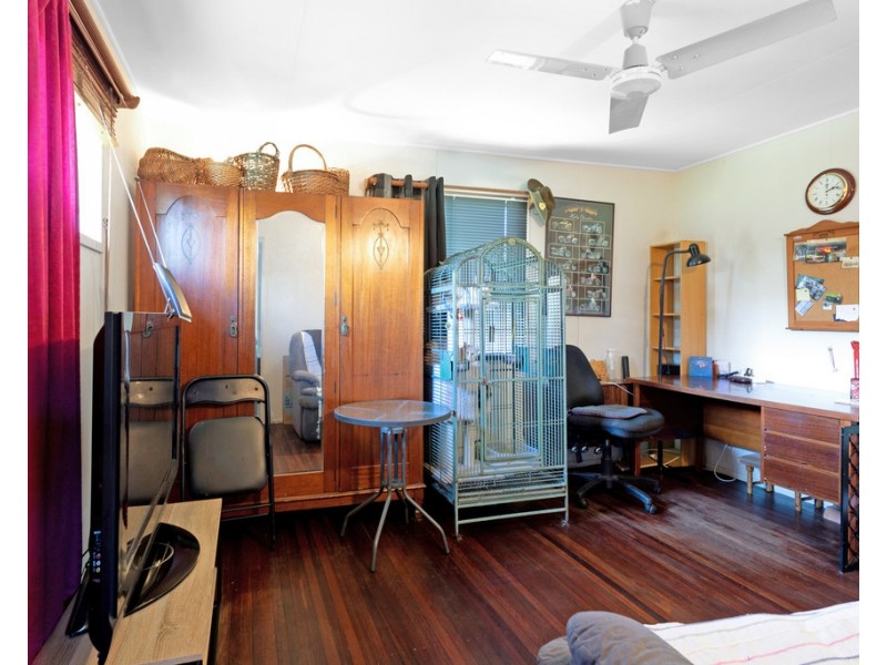 14 Chauvel Street, South Mackay QLD 4740