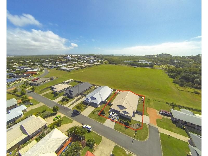 2/11 Collins Court, Eimeo QLD 4740