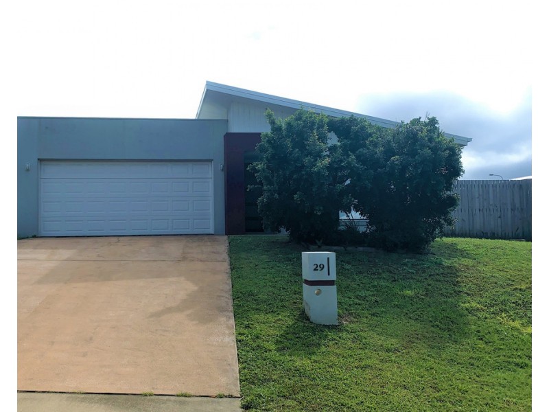 29 Eales Road, Rural View QLD 4740