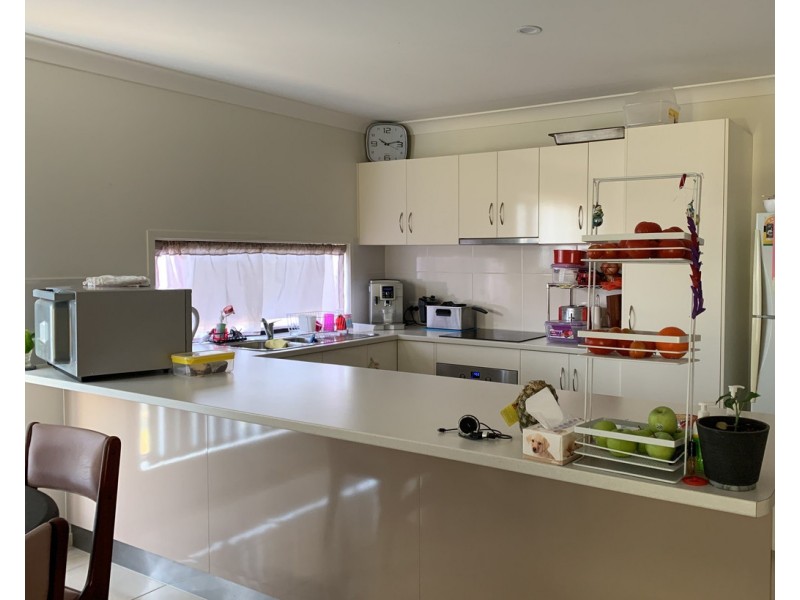 29 Eales Road, Rural View QLD 4740