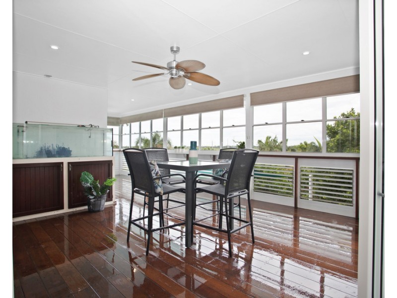 6 Jade Court, Glenella QLD 4740