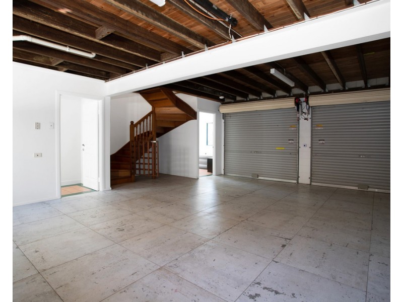 6 Jade Court, Glenella QLD 4740