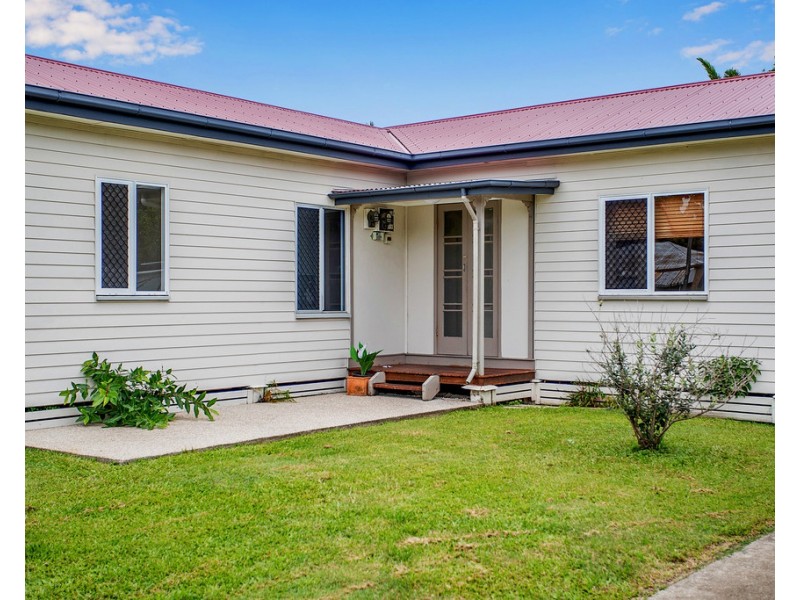 24 Adrian Street, West Mackay QLD 4740