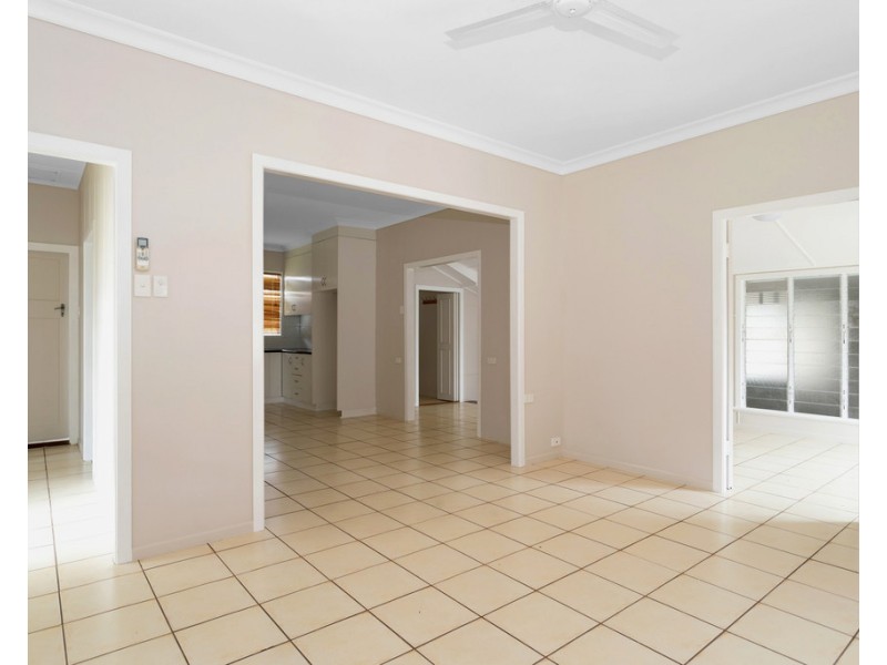 24 Adrian Street, West Mackay QLD 4740