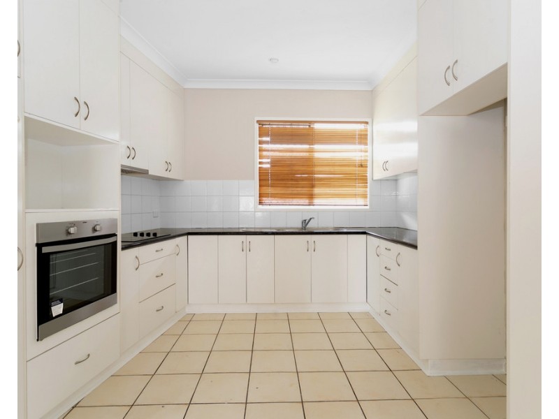 24 Adrian Street, West Mackay QLD 4740