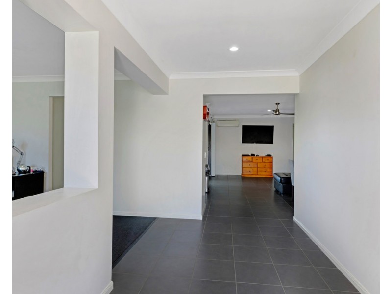 45 Galleon Circuit, Bucasia QLD 4750